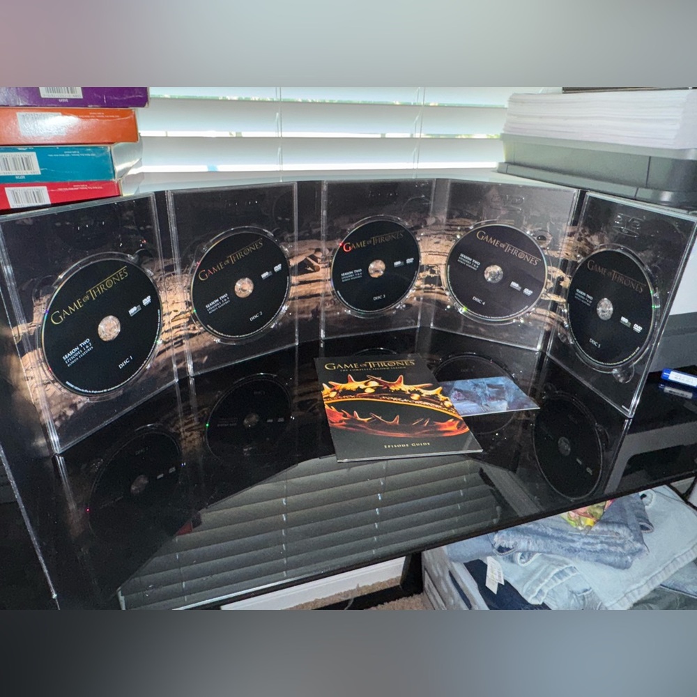 GAME OF THRONES SEASON 1 AND SEASON 2